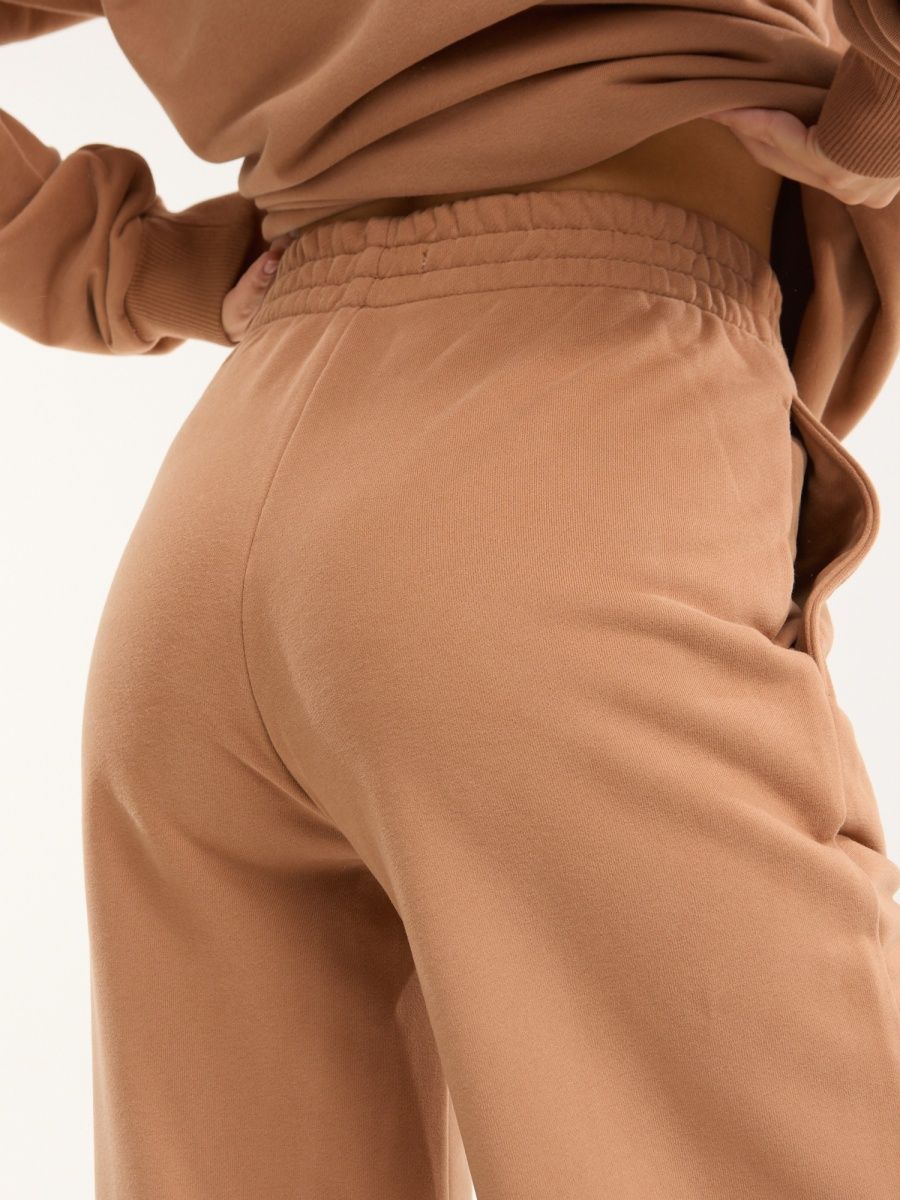 Купить Спортивные брюки женские клеши джоггеры свободные штаны винтернет-магазине TOKA FACTORY c доставкой